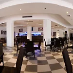 Ai Pozzi Village & Apartmanhotel Loano