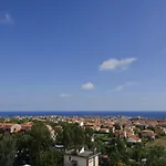 Ai Pozzi Village & شقة فندقية لوانو