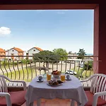 Ai Pozzi Village & شقة فندقية 4*