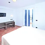 Ai Pozzi Village & 4* لوانو