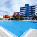 Ai Pozzi Village & 4* Loano