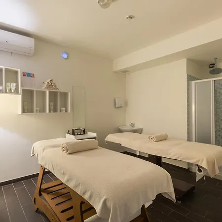 Aparthotel Ai Pozzi Village &