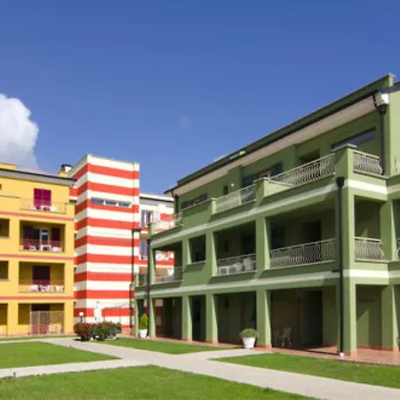 Ai Pozzi Village & Lejlighedshotel Loano