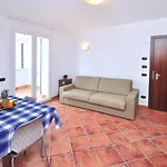 Апарт-отель Ai Pozzi Village &