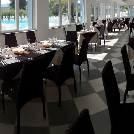 Ai Pozzi Village & 4* Loano