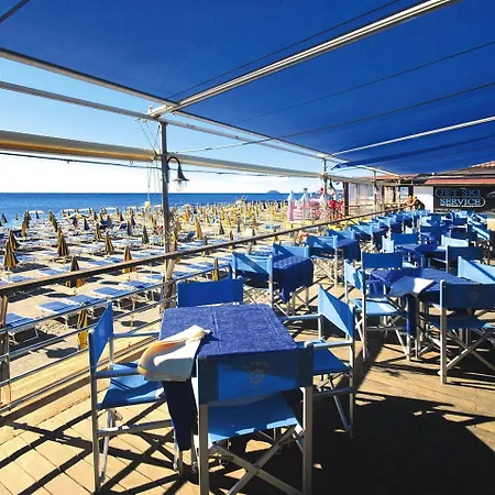 Ai Pozzi Village & 4*