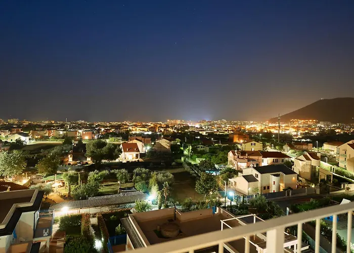 Ai Pozzi Village & Loano