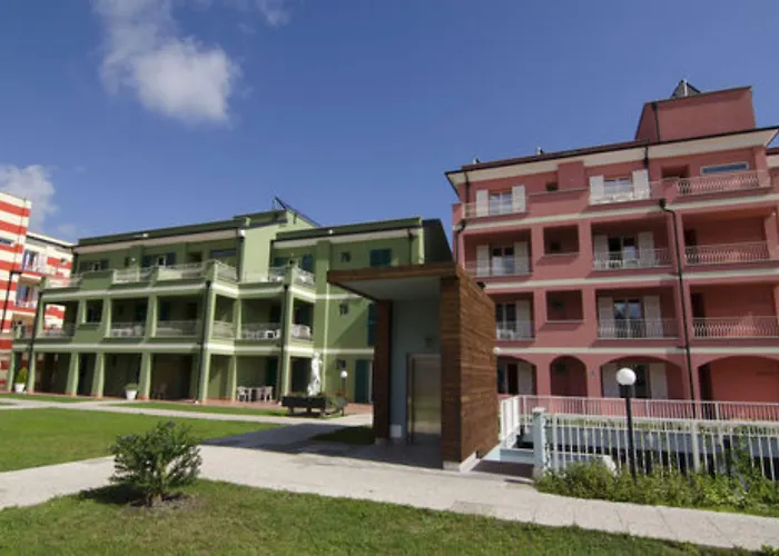 Aparthotel Ai Pozzi Village Hotel&resort 4*