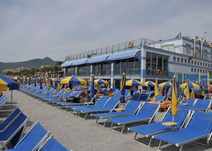 Ai Pozzi Village & 4* Loano