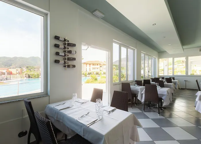 Ai Pozzi Village & 4*