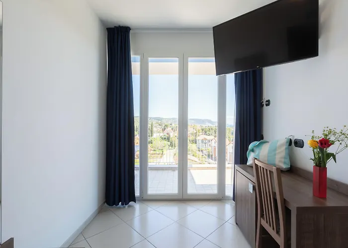 Ai Pozzi Village & Apart Otel Loano