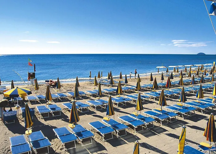 Ai Pozzi Village & Lejlighedshotel Loano