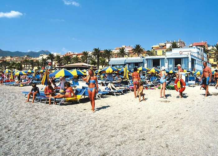 Ai Pozzi Village & 4* Loano